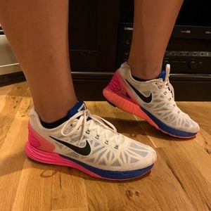 Nike Lunaglide 6 Neon Shoes